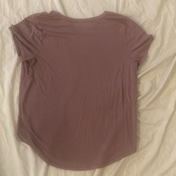 So Womens XL T-shirt.  Favorite Crew. - Picture 3 of 4